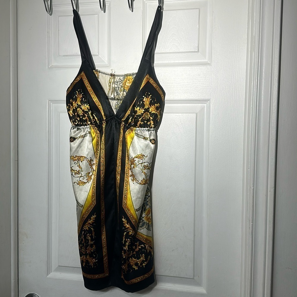 Chic Black and Gold Women's Mini Dress